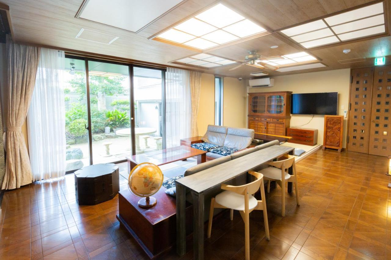 Guest House Hakozaki Garden Fukuoka  Exterior photo